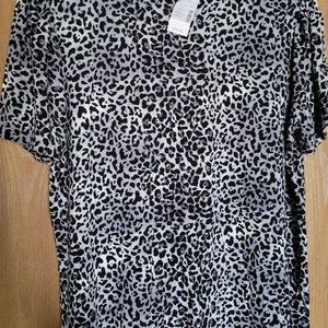 Brand New w/Tags Maurices Leopard Top
